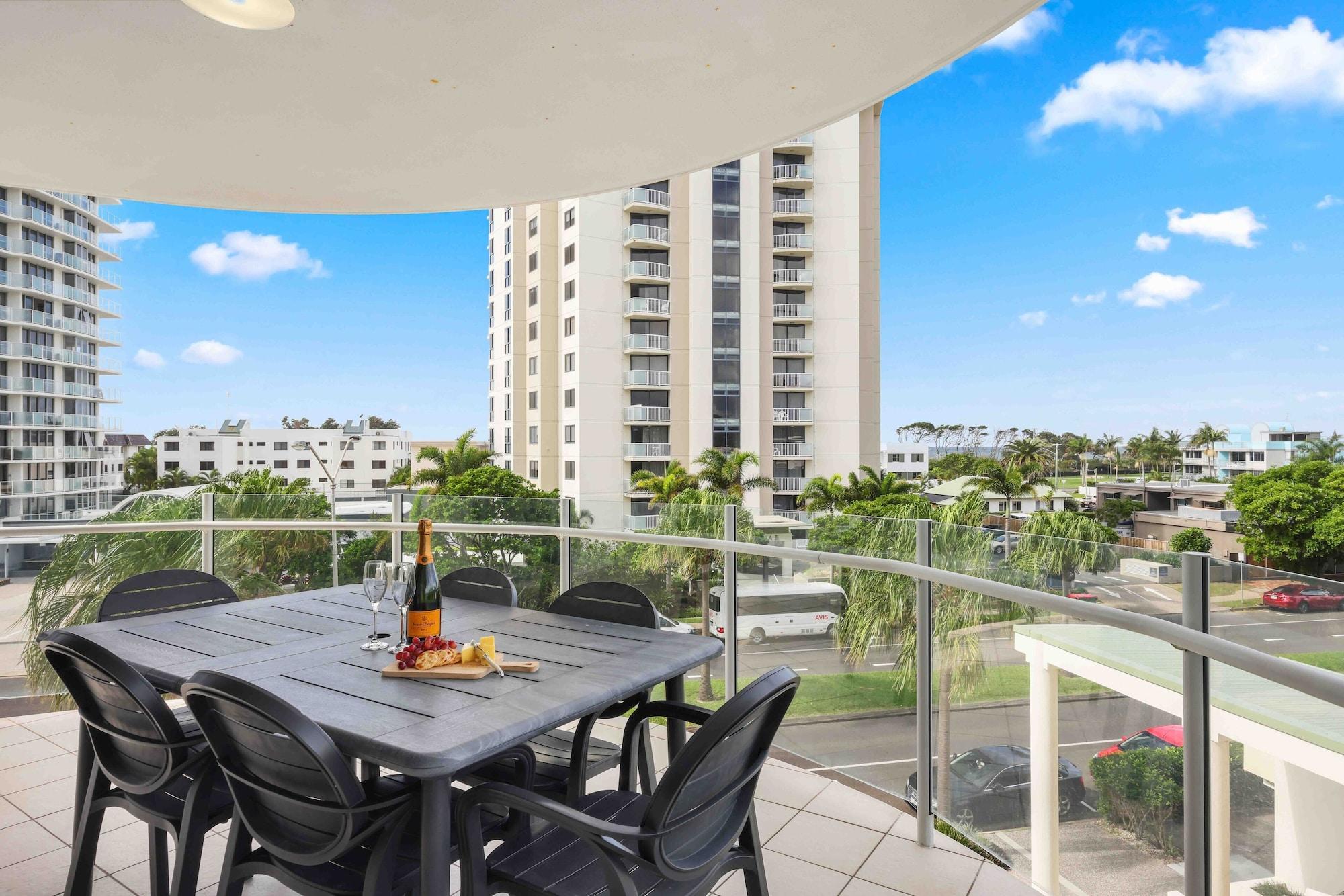 Aqua Vista Resort Maroochydore Bagian luar foto