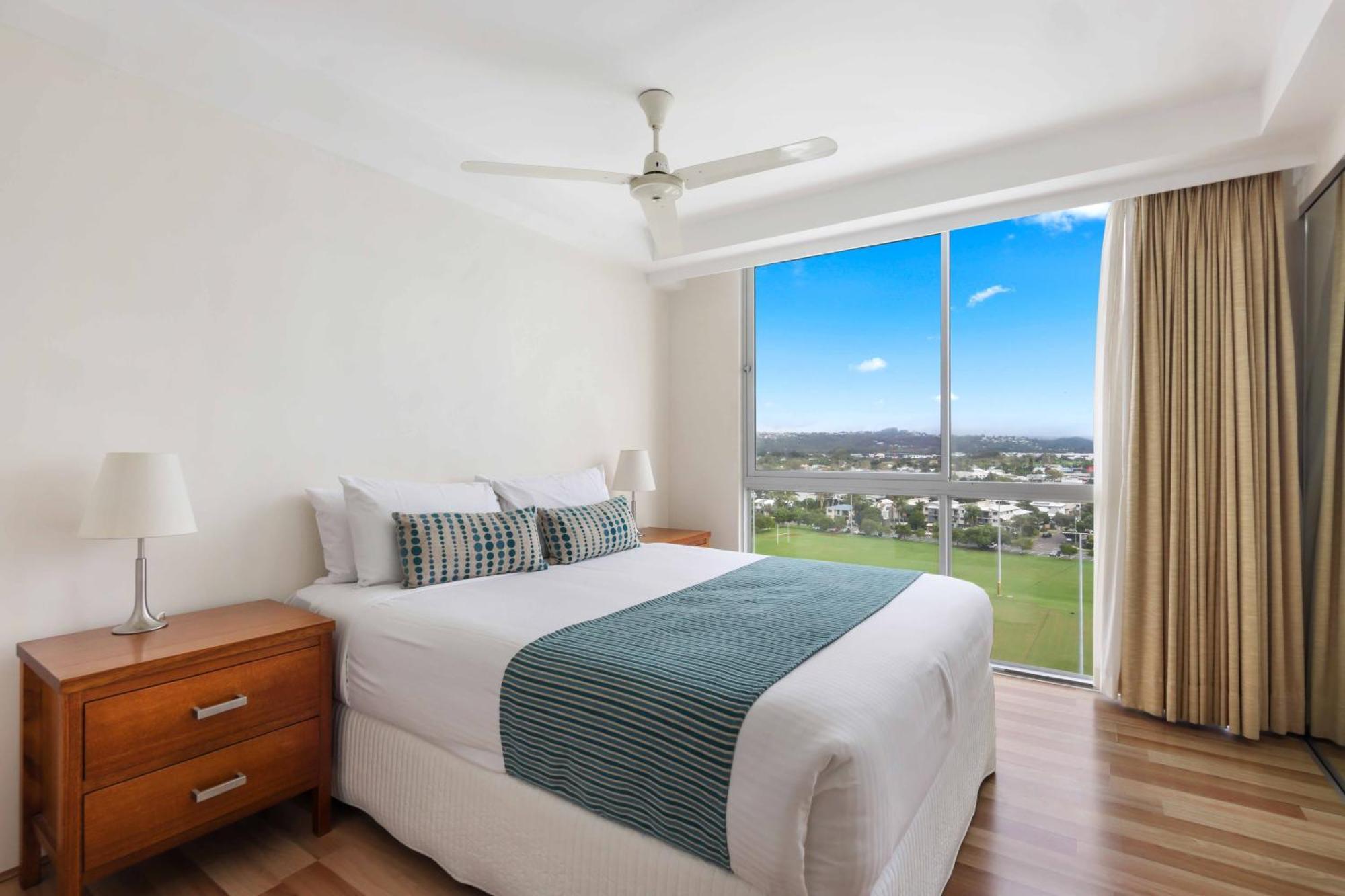 Aqua Vista Resort Maroochydore Ruang foto