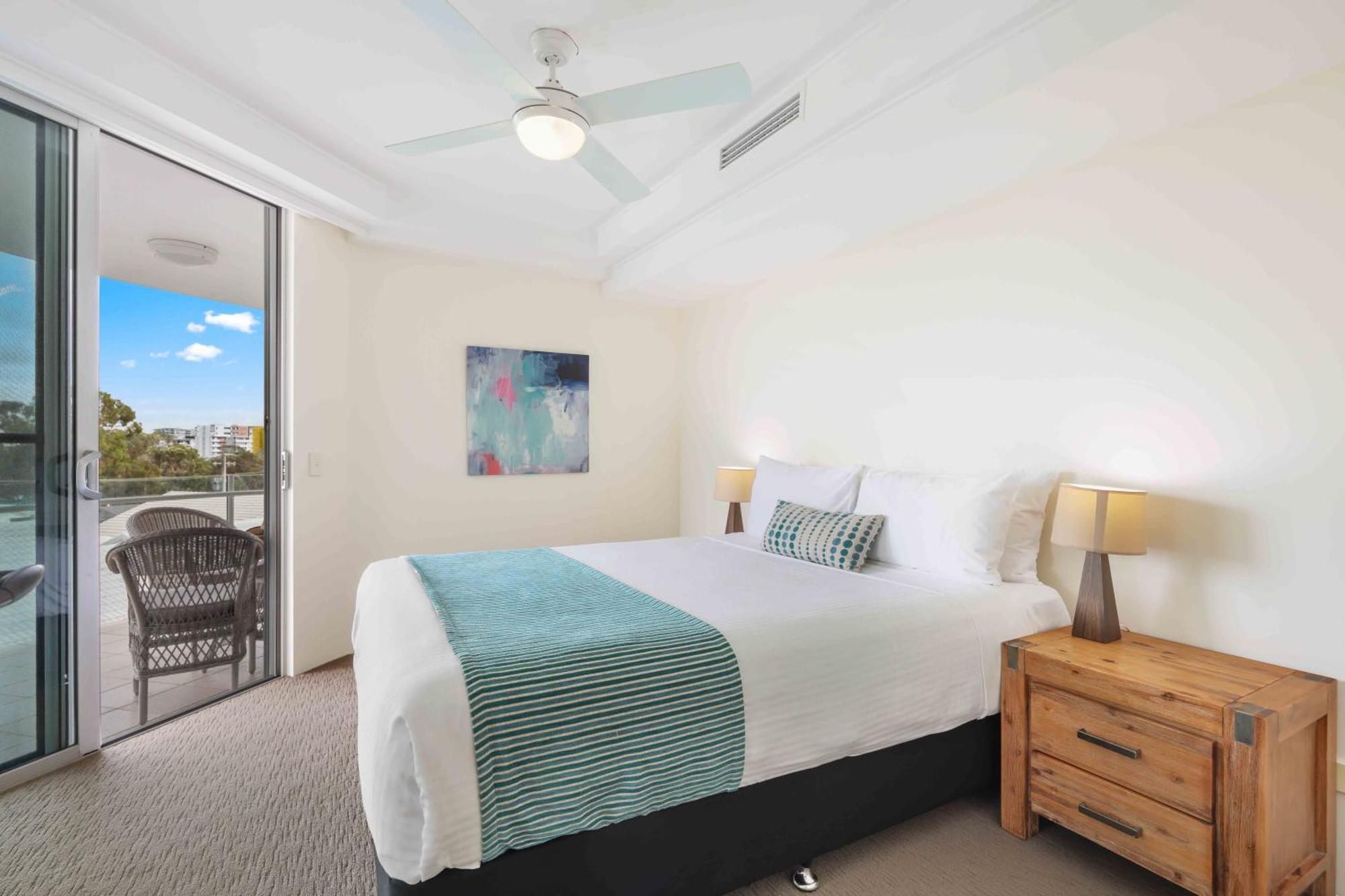 Aqua Vista Resort Maroochydore Ruang foto